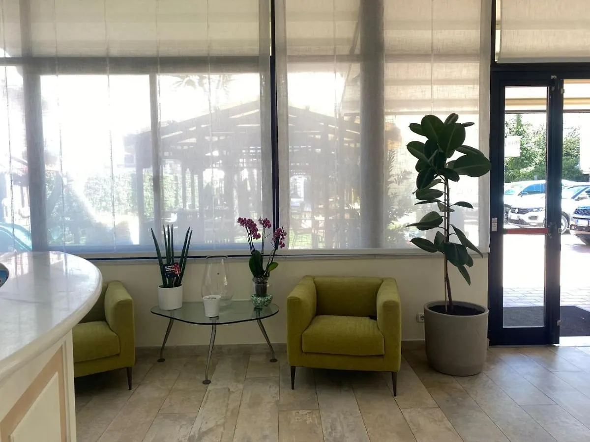 מרינה די מסה Hotel Virginia