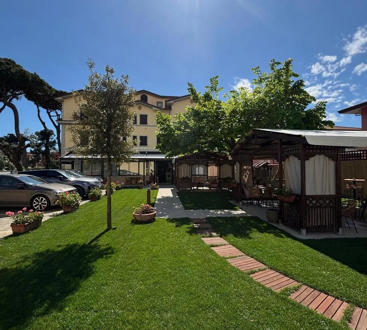 Hotel Virginia Marina di Massa