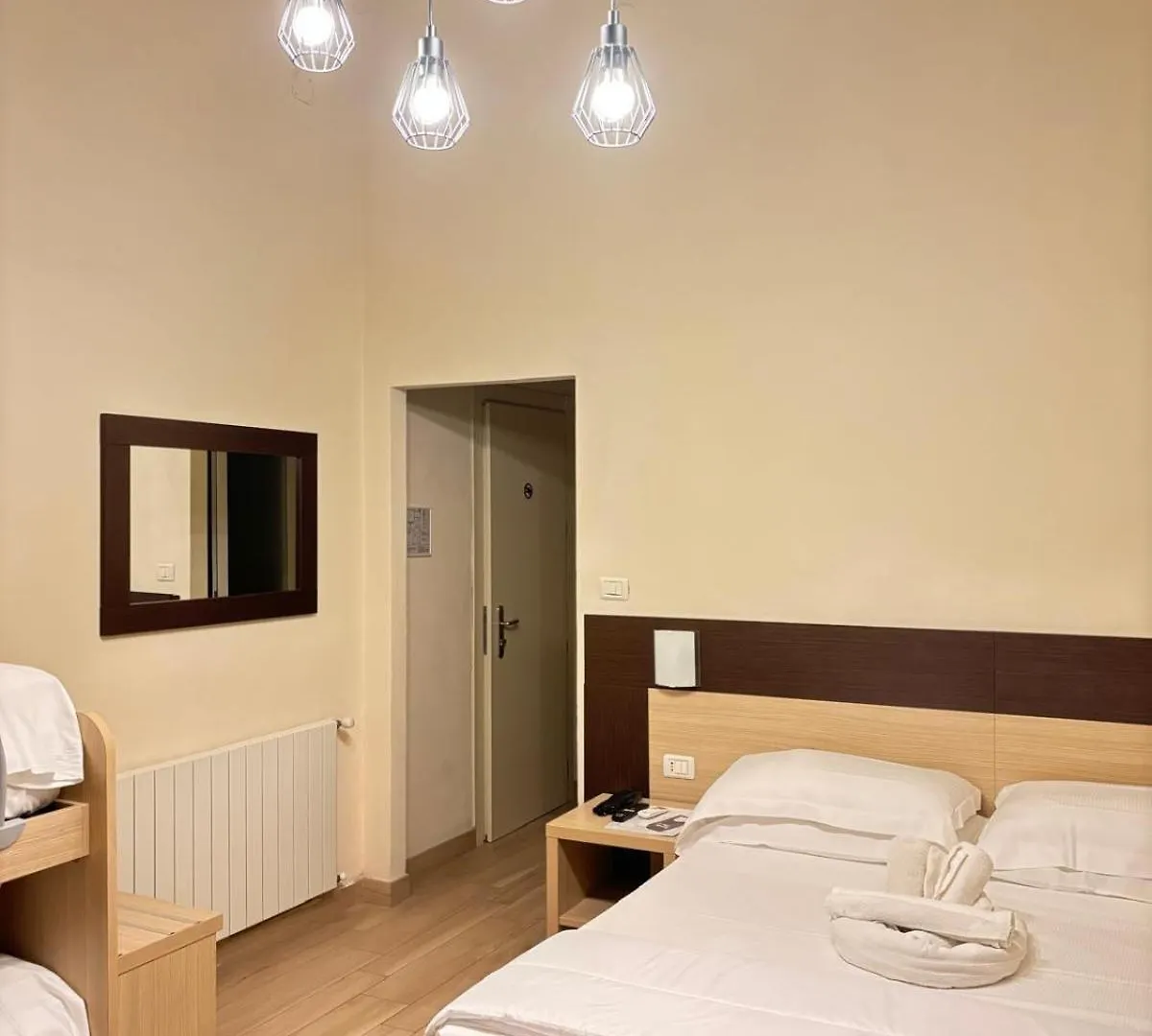 Hotel Virginia Marina di Massa 3*,  Italy